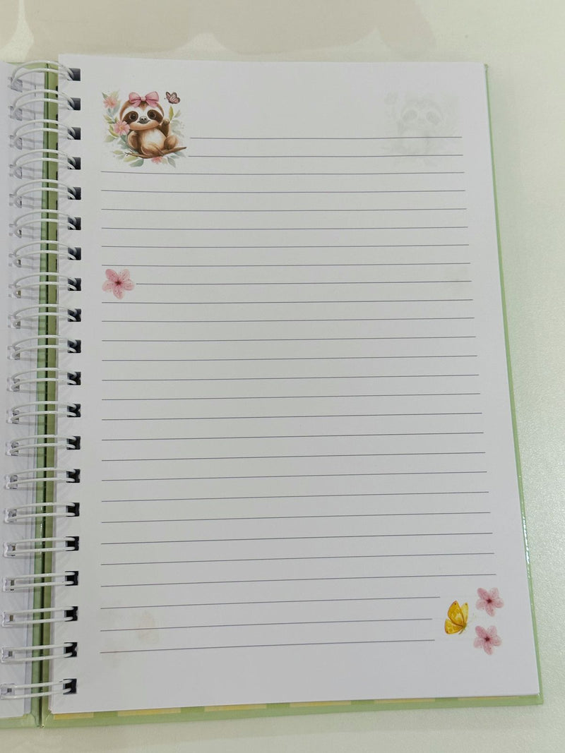 kit papelaria Caderno universitário fofo com 100 folhas e 2 blocos de anotações e 04 buttons