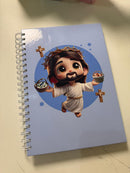 Kit papelaria caderno Jesus kawaii com 100 folhas, 02 blocos de anotações, 02 bottons personalizados